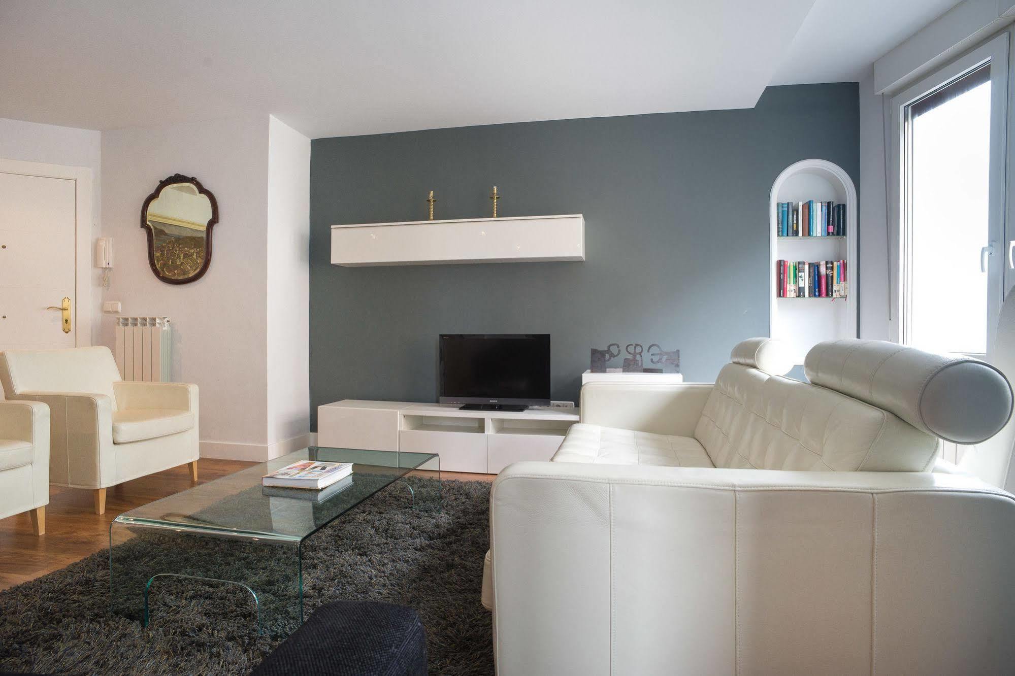 Playa Gros - Ib. Apartments San Sebastian Exterior photo